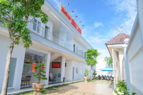 Отель Hung Long Hotel  Бенче